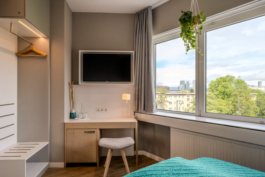 The_Blasky_Hotel_Frankfurt_323_4_k