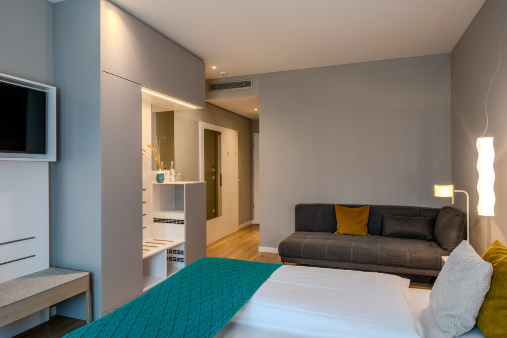 The_Blasky_Hotel_Frankfurt_414_4_k